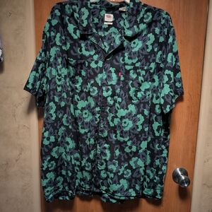 Levi's Mens Black Shirt with Green Floral Print